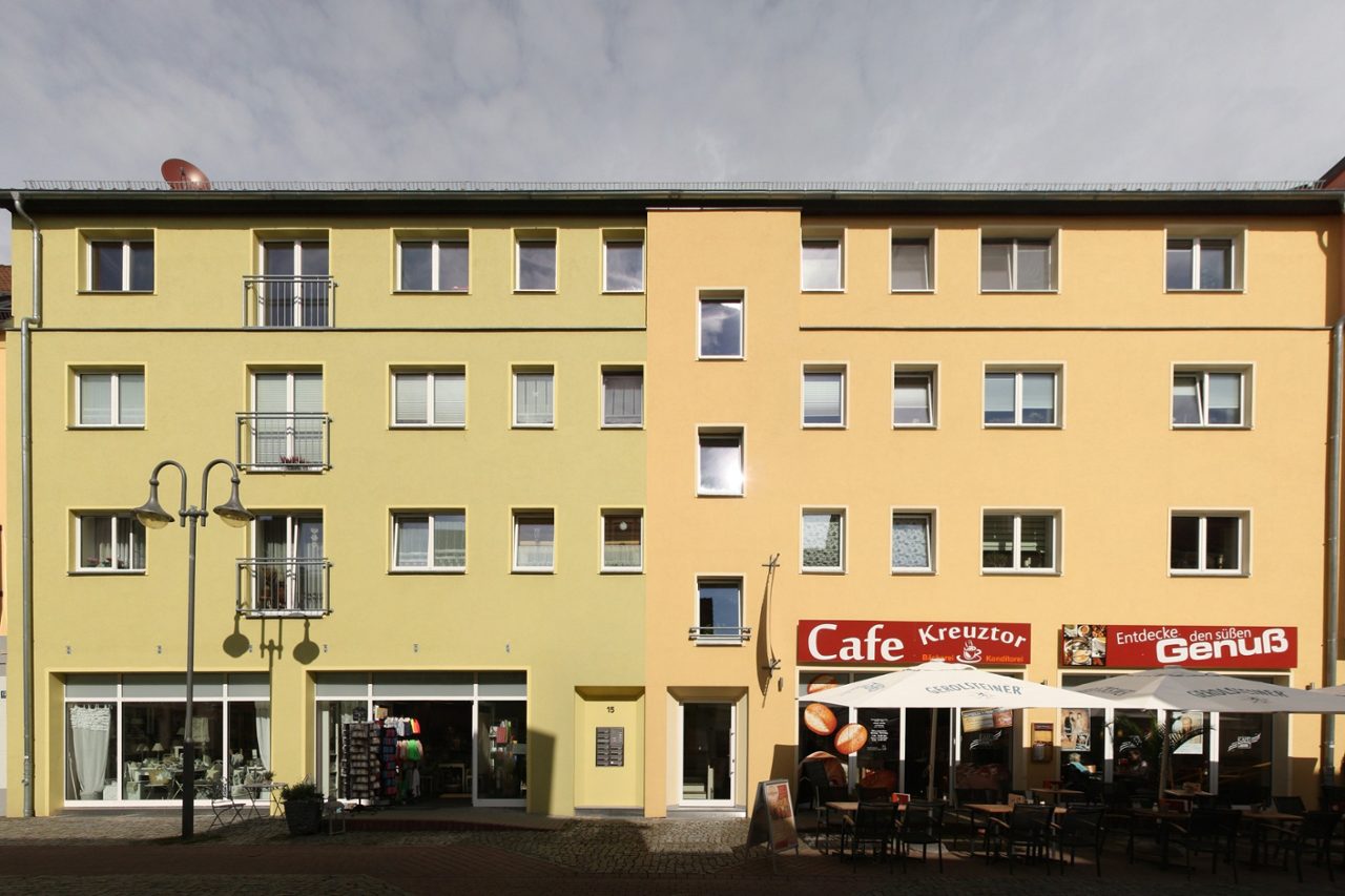 Kreuzstraße 15 - Balkone und Dachterrassen auf der Hofseite
